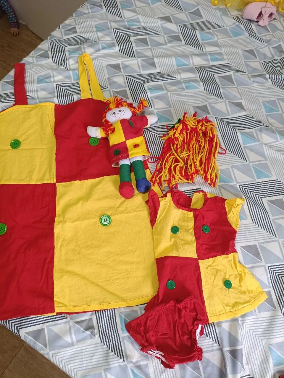 Kit fantasia da boneca Emília  - Foto 3