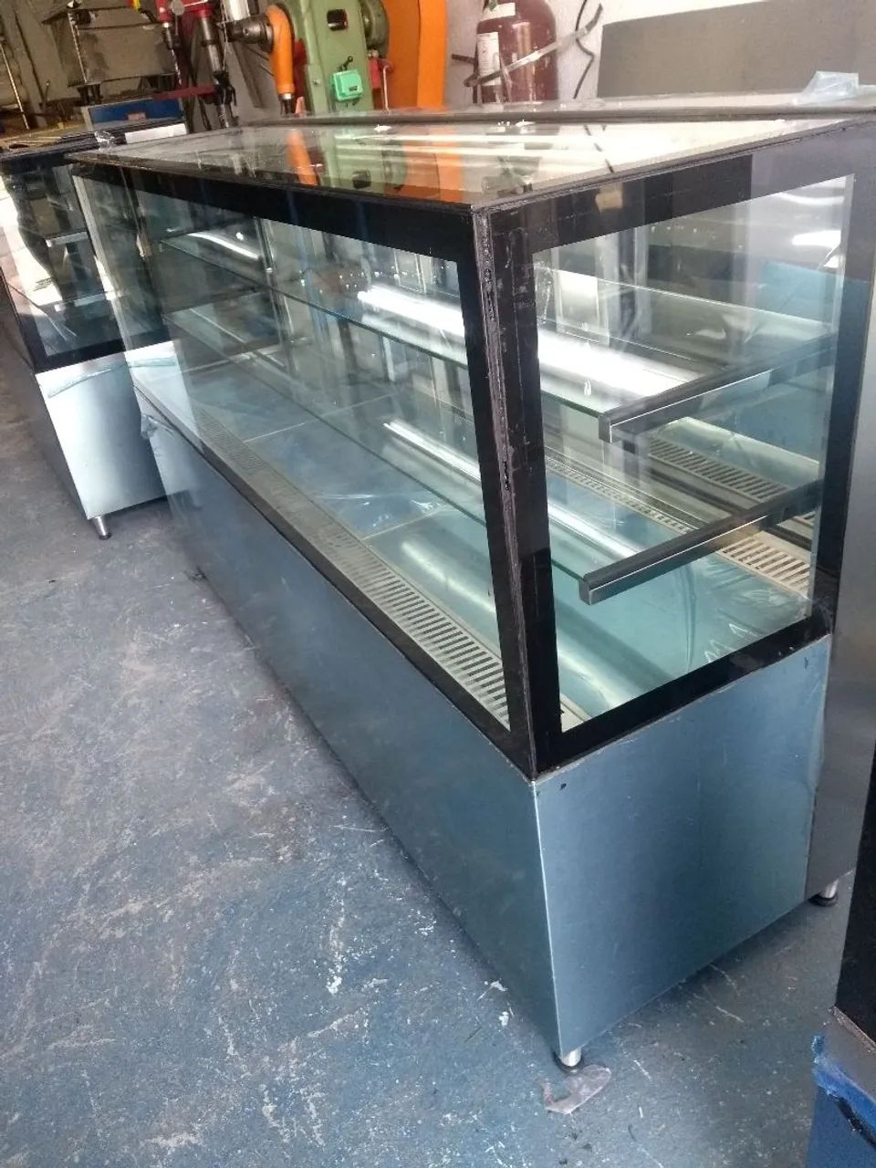 Vitrines refrigerada,quente e secas  - Foto 2