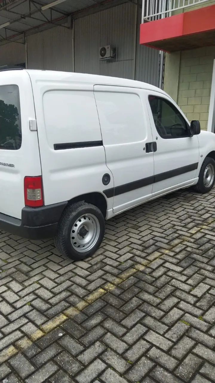 Peugeot Partner Partner Furgão 1.6 16V/ 1.6 16V Flex 3p 2019