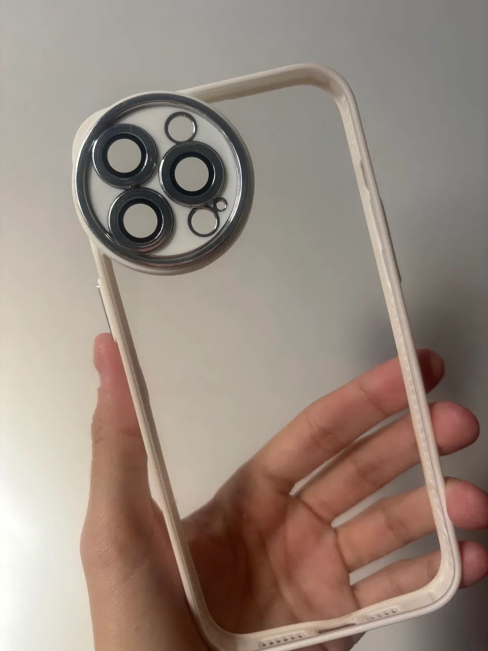 Capa Transparente com Borda Branca e Proteção de Câmera iPhone 13 Pro Max - Foto 3