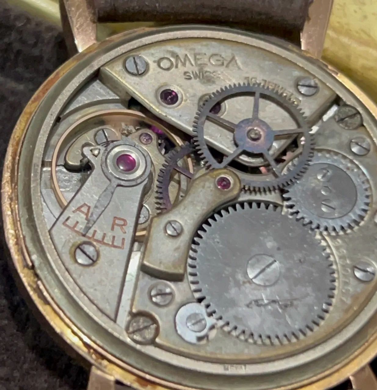 Omega ouro 18k - Foto 5