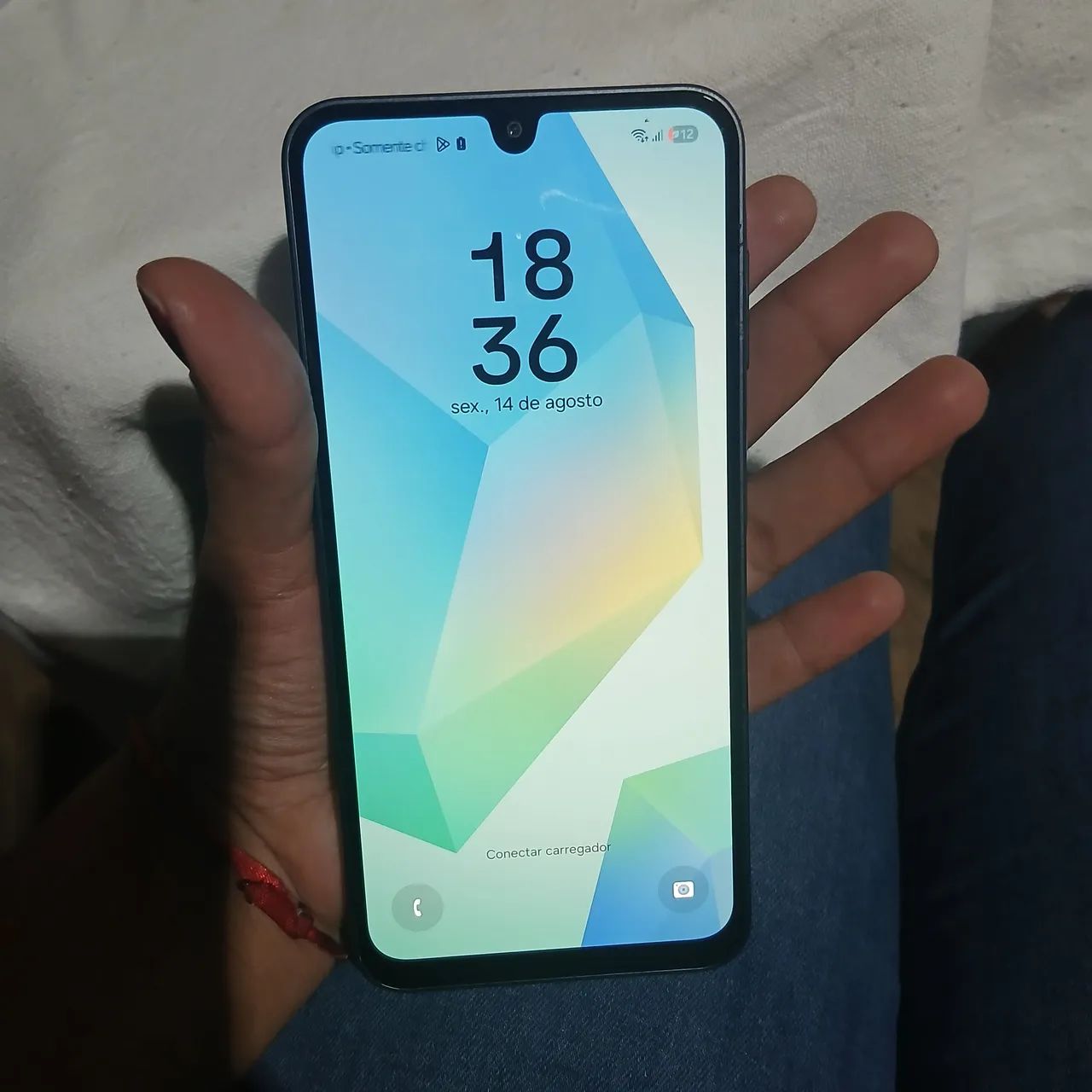 Samsung A16 semi novo 750