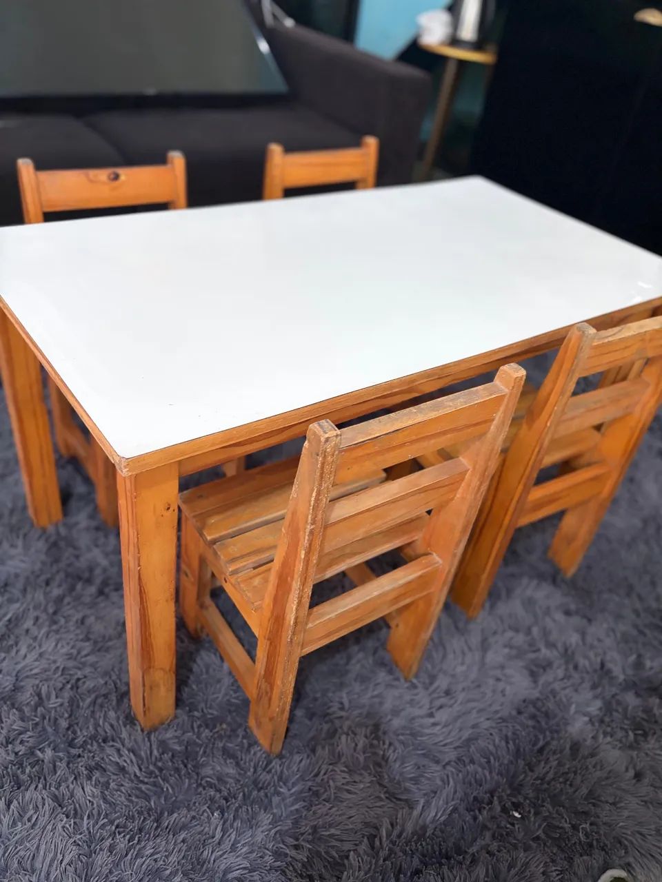 Mesa infantil Madeira maciça 