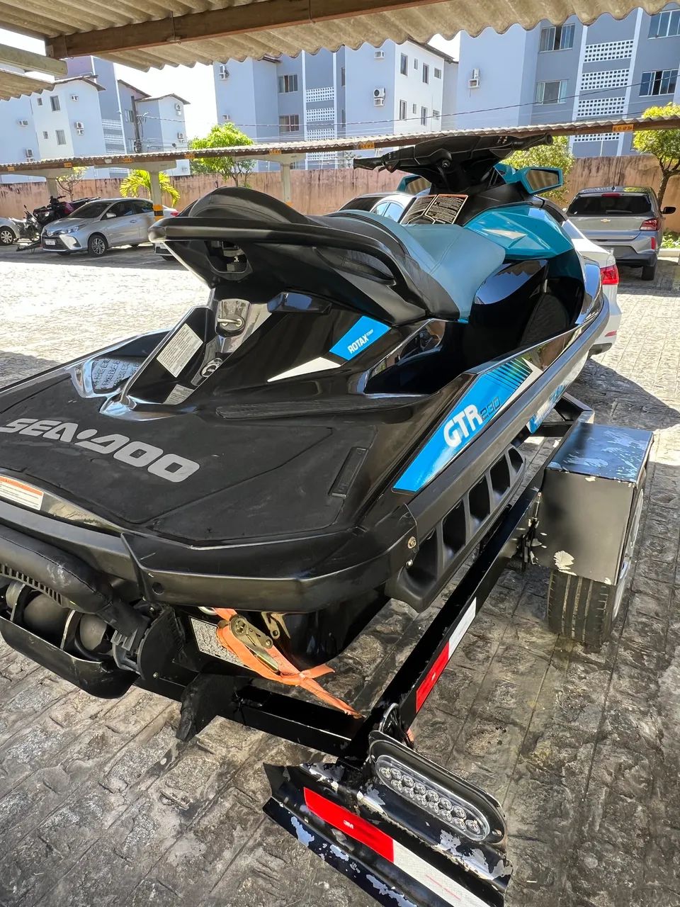 JET SKI SEADOO GTR 230 2014 - Foto 3