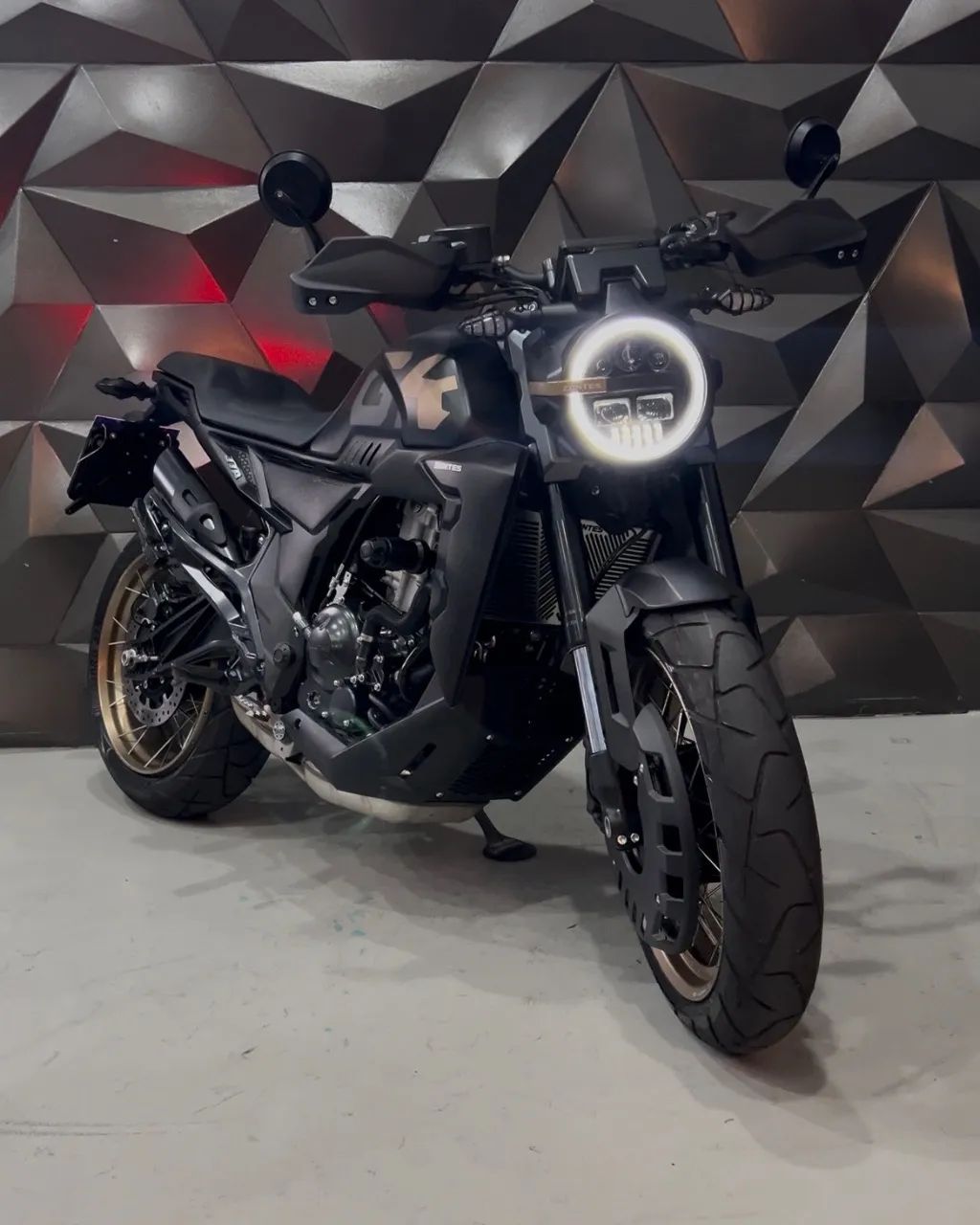 GK 350