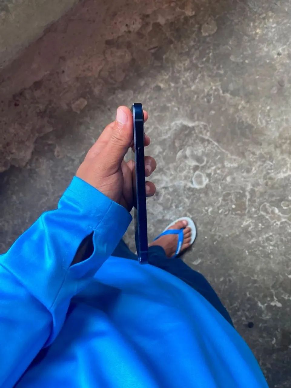 iPhone 12 64 gigas  - Foto 4