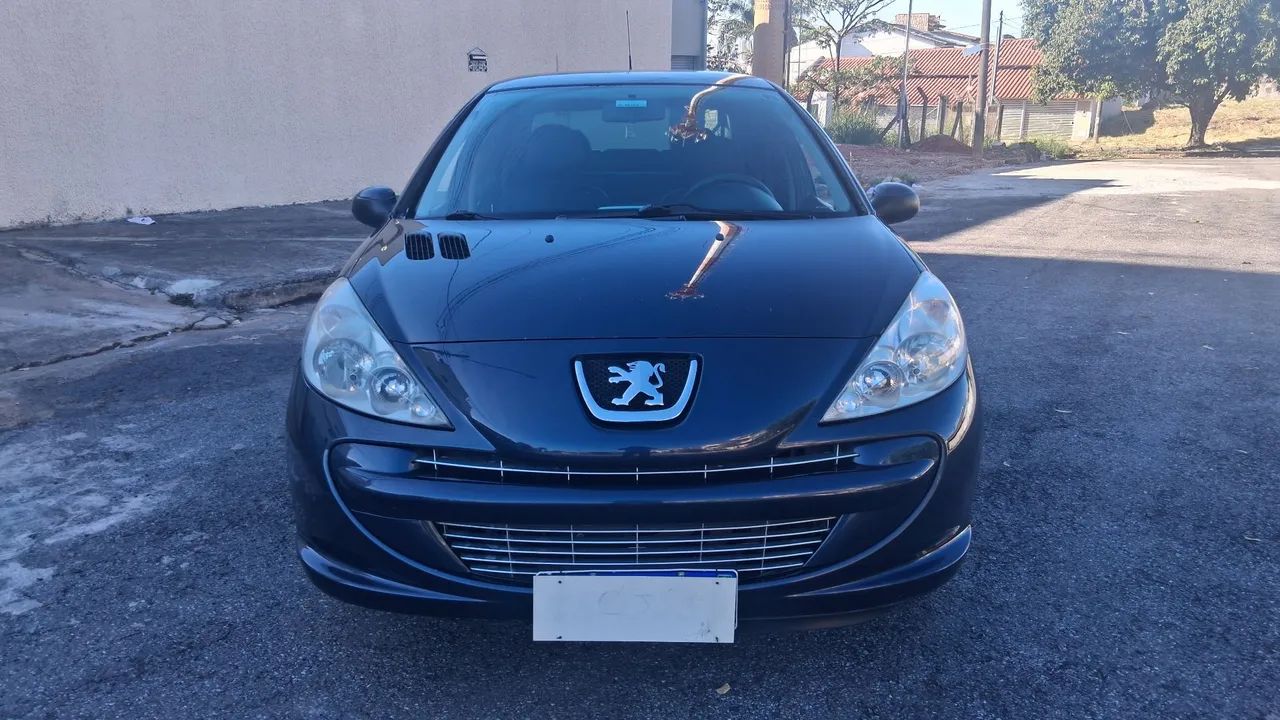 Peugeot 207 2012