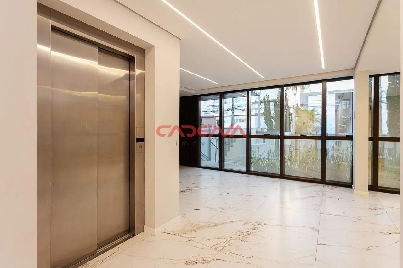 Prédio comercial com 8 vagas para aluguel no Batel - Foto 4