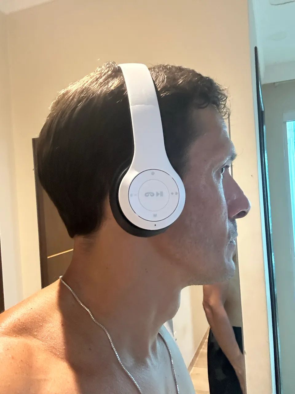 Fone de Ouvido Bluetooth P47 - Foto 2