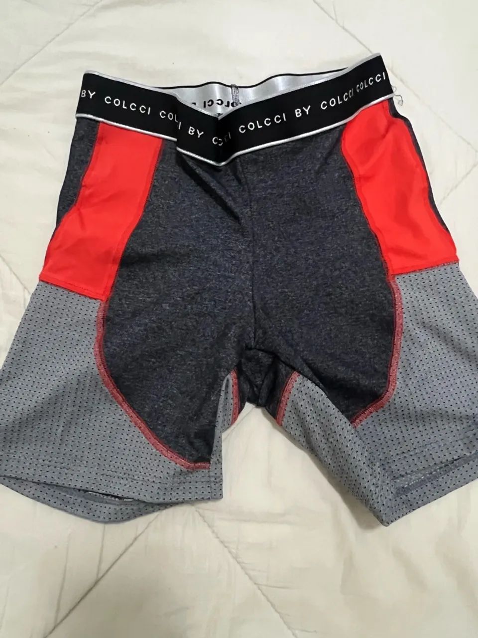 Bermudinha  Colcci