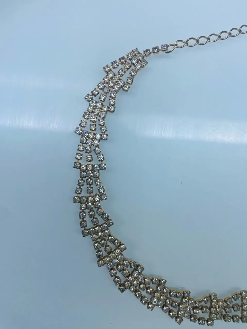 Brinco + Pulseira + Chocker cravejadas - Foto 3