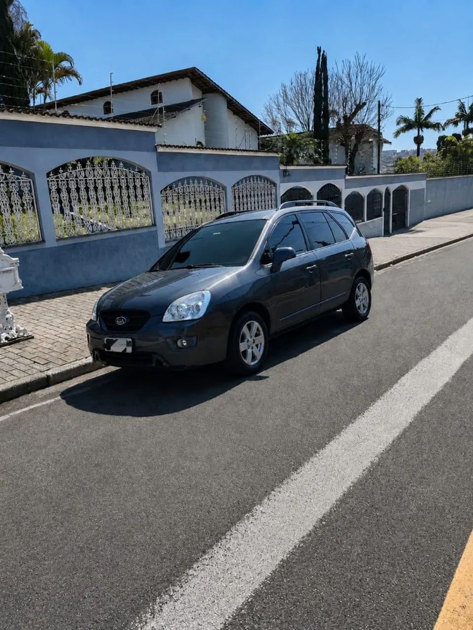 KIA Carens Carens EX 2.0 16V Aut. 2009