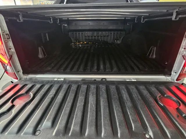 Nissan Frontier XE CD 4x4 2.3 Bi-TB Diesel Aut., foto 19 de 20