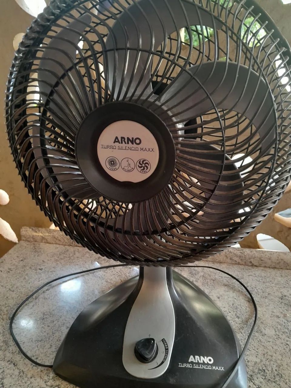  Ventilador de mesa