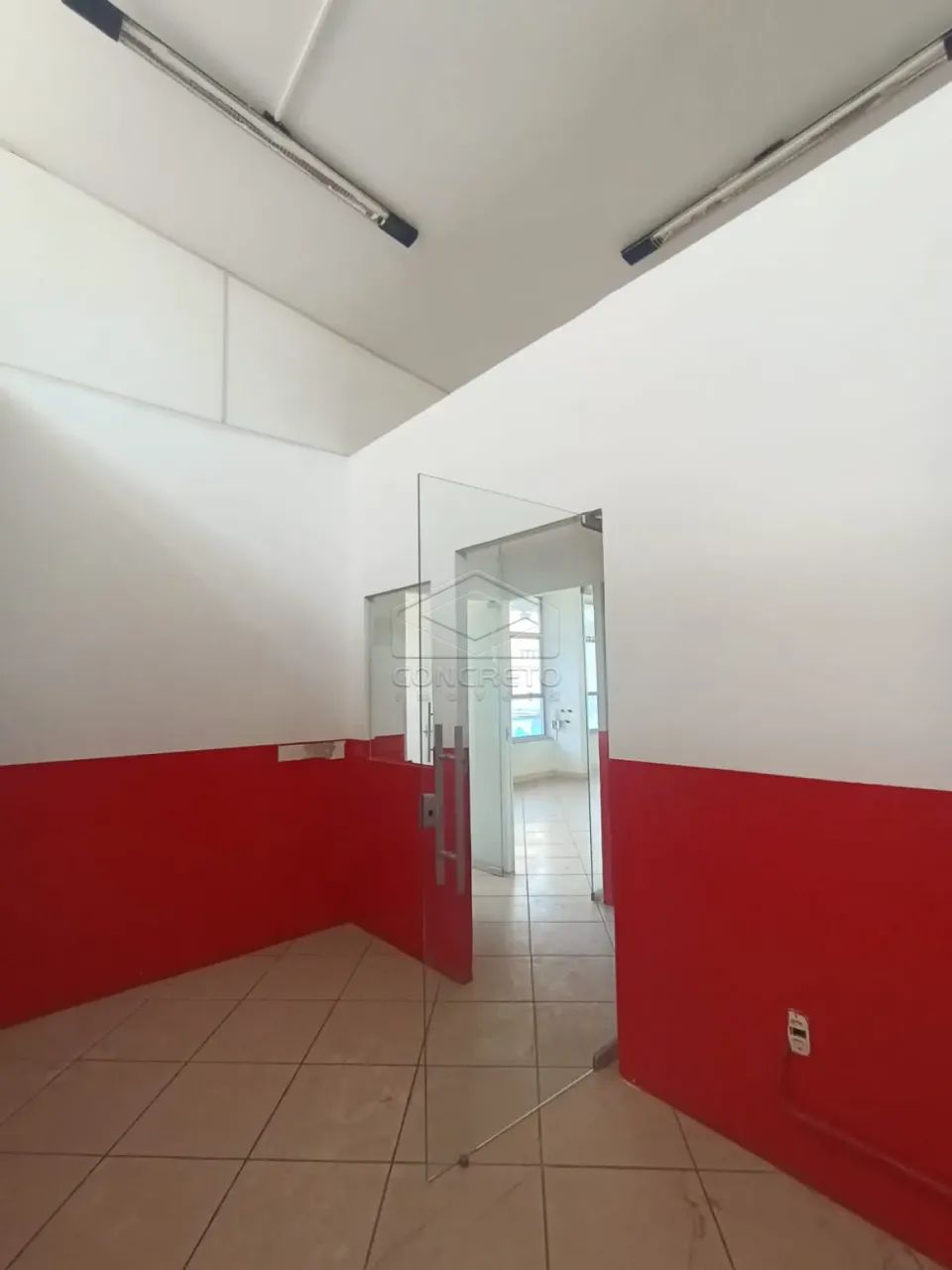 EXCELENTE IMÓVEL COMERCIAL - SALÃO COM 350M² - Foto 4