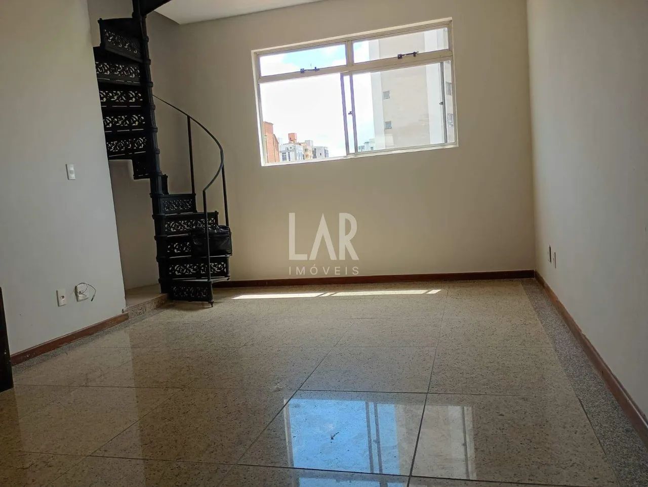Cobertura Duplex - Bairro Nova Suiça