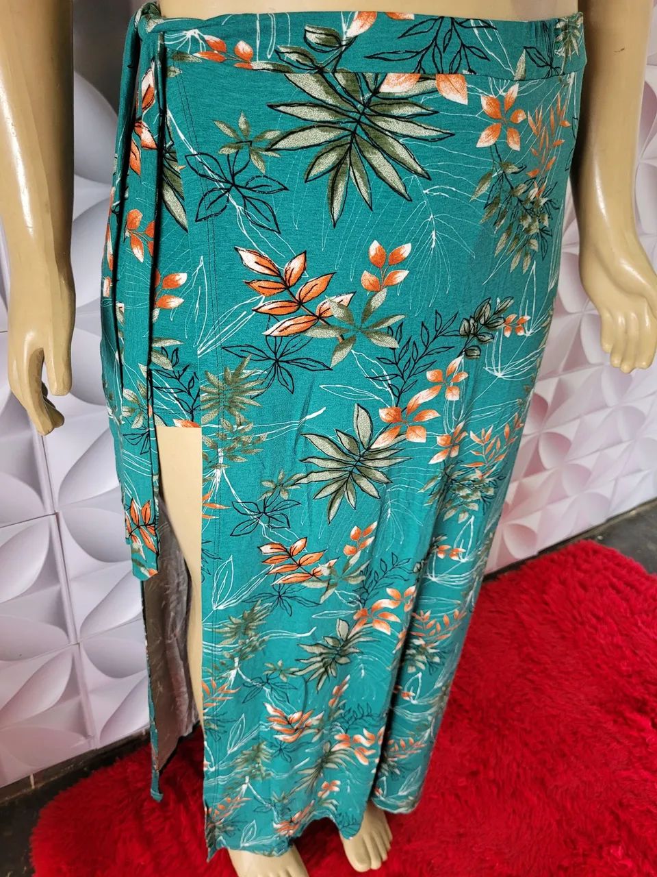 conjunto cropped + short com saia longa tamanho G/GG - Foto 5
