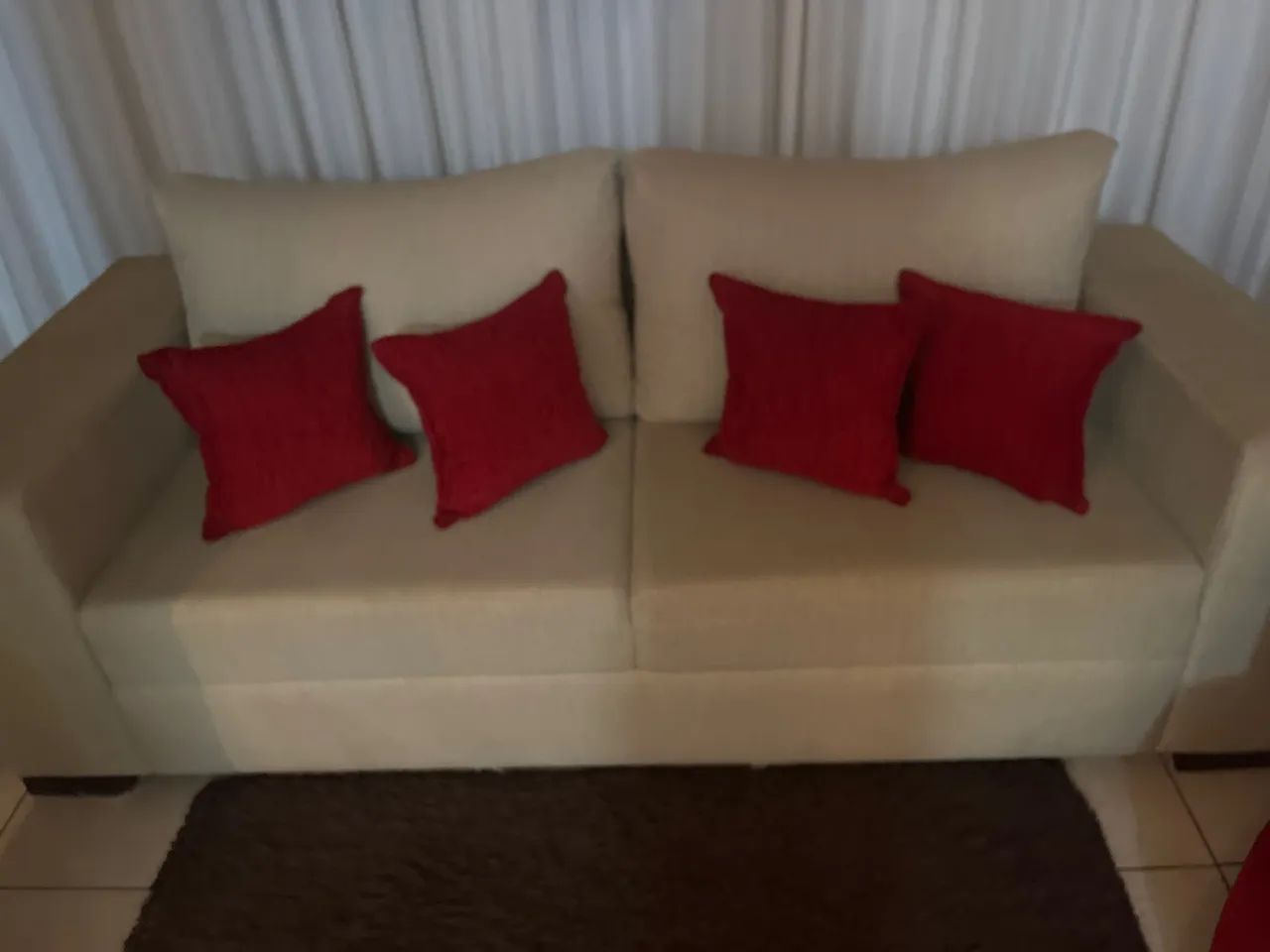 Sofá 4 lugares
