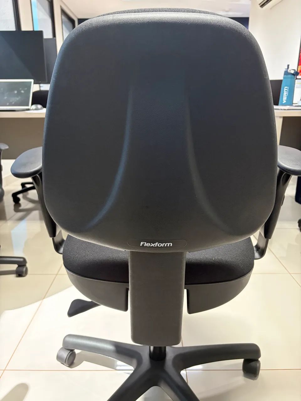 Cadeira de escritório Flexform - Foto 2