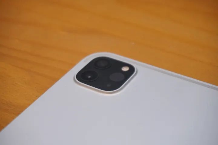 iPad 11 Pro M2 128gb Silver  - Foto 2