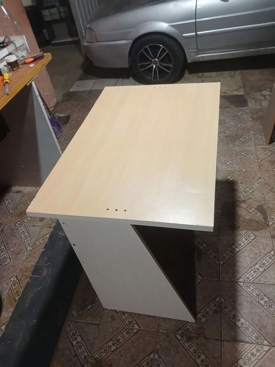 Vendo esta mesinha 250 entrego  - Foto 2