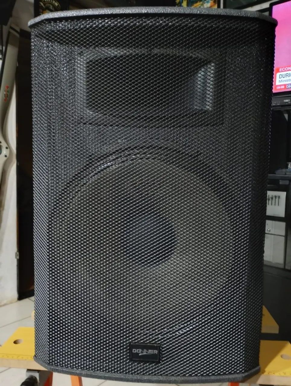 Caixa de Som Ativa Donner DN- 15 - 350W