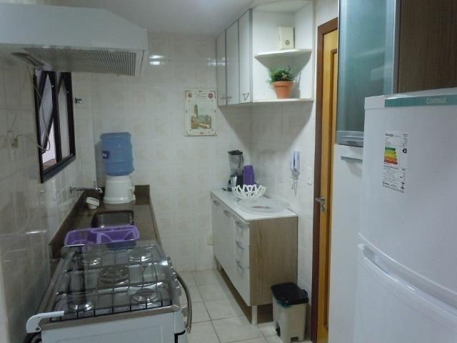 Ótimo Apartamento Com 2 Quartos 1 Suíte, Garagem E Varanda Com Vista Parcial pro mar - Foto 14