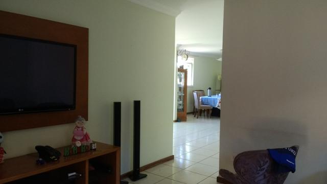 Excelente casa 5 quartos no bairro caiçara - Foto 4