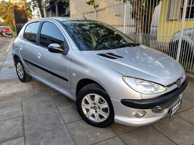 Peugeot 206 Pres 1.4 8 válvulas flex!! Completo ótimo estado!!