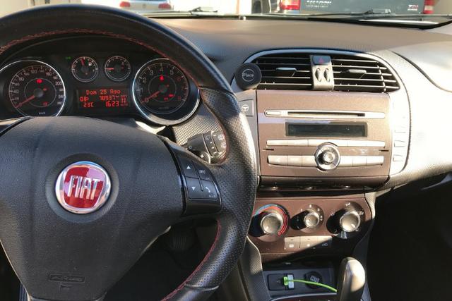 Fiat Bravo Sporting 1.8 16v Dualogic 2013 - Foto 6