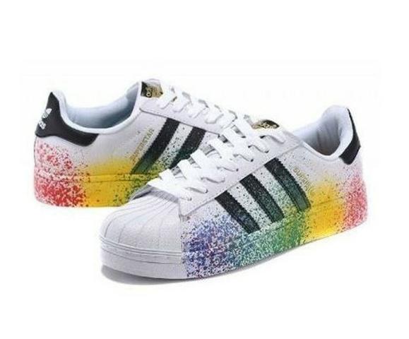 tenis adidas colorido superstar