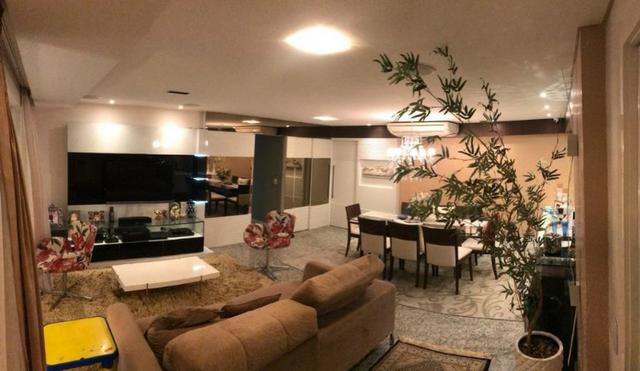Excelente apartamento de 3 suítes - Meireles