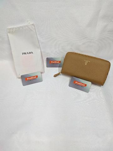 Prada Carteira marrom com zíper e logo - Foto 2