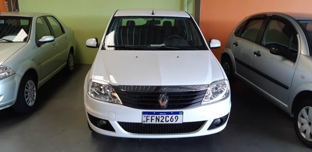 Renault Logan 1.6 Completo