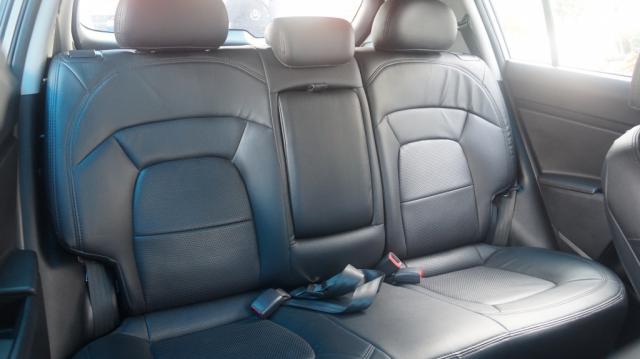KIA SPORTAGE 2.0 LX 4X2 16V FLEX 4P AUTOMÁTICO - Foto 7