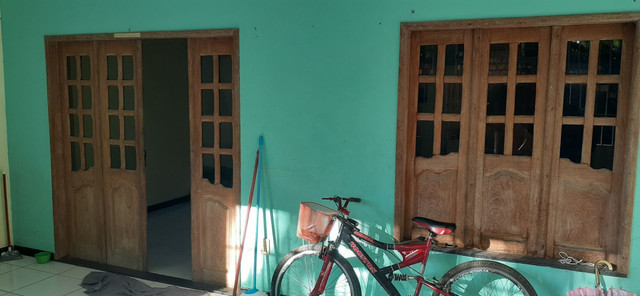 VENDO LINDA CASA DE DOIS ANDARES - Foto 3