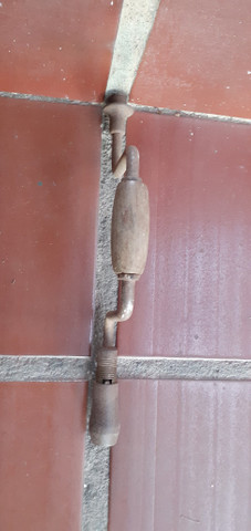 Furadeira manual antiga - Foto 5