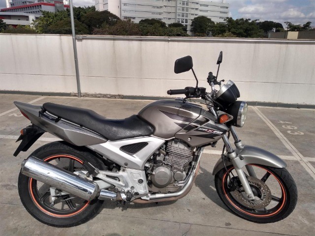 VENDO MOTO CBX 250 TWISTER ANO 2008 POR 7000 MIL