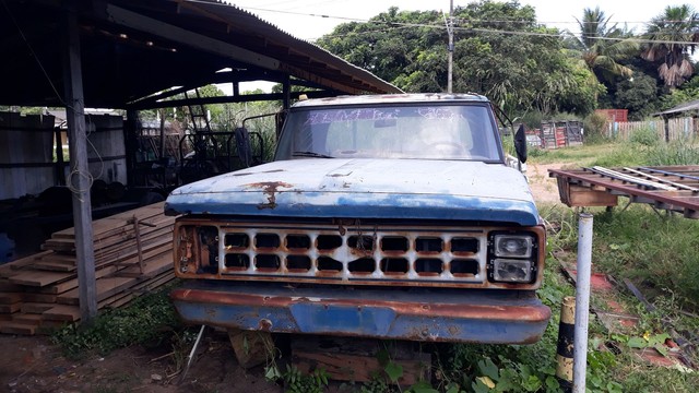 VENDO CAMINHÃO BARATINHO 
