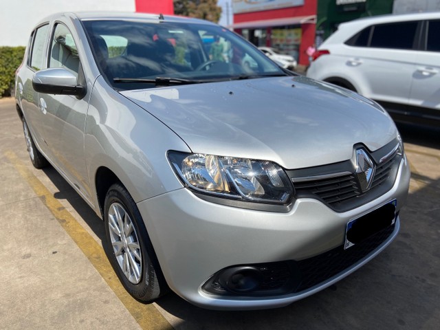 RENAULT SANDERO 1.6