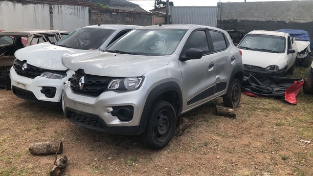 Sucata Renault Kwid 2017 Prata Para Retirada de Peças 