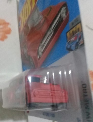 Miniatura 1/64 Ford 56 F 100 - Foto 2