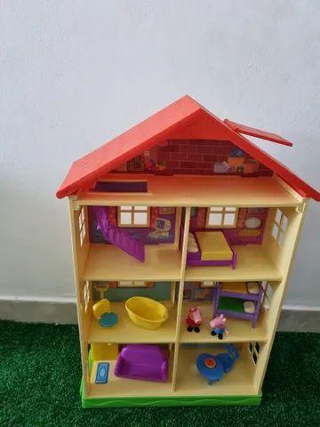 Casa Gigante Da Peppa Pig 55 Cm Com Peppa E George Inclusos - Ri Happy