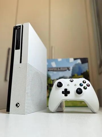 Fotogames - PROMOÇÃO FOTO GAMES !!! XBOX ONE S - BRANCO. 500GB - 1 CONTROLE  APENAS 10X DE R$:139,90 S/ JUROS TOTAL: R$:1399,00 NO CARTÃO DE CRÉDITO.  obs. promoção válida enquanto durarem