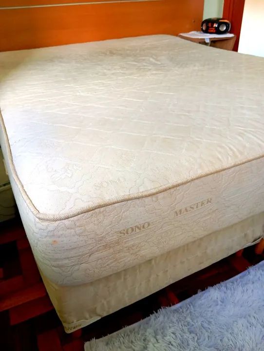 Excelente Colchão com box bipartido QUEEN SIZE - Foto 3