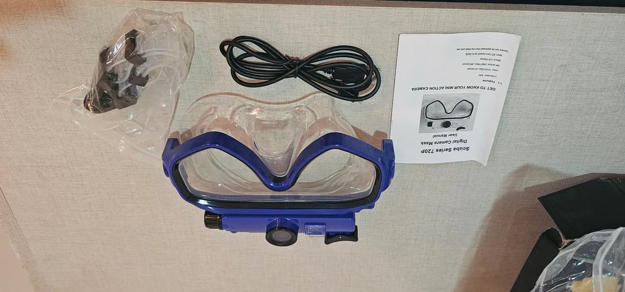 Máscara de mergulho com câmera HD 720p - Novo - Foto 2