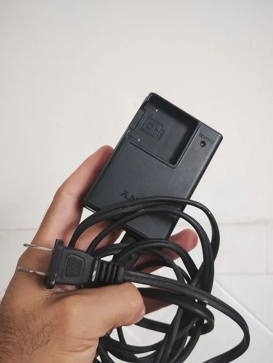 Câmera Digital Sony Cyber-shot 7.2 MP - Foto 4