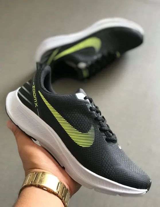 Tênis Esportivo Zoom