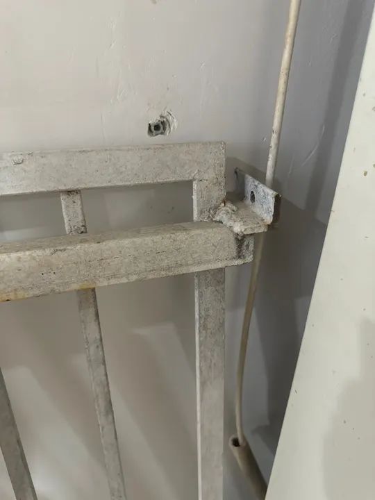 2 unidades de grade de ferro para piscina ou separar o ambiente - Foto 4