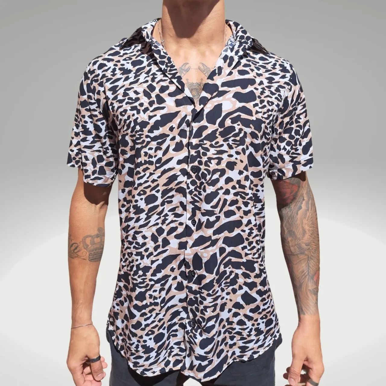 Camisa manga curta animal print - Foto 2
